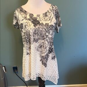 Brittany Black Monochrome Floral Short Sleeve Top